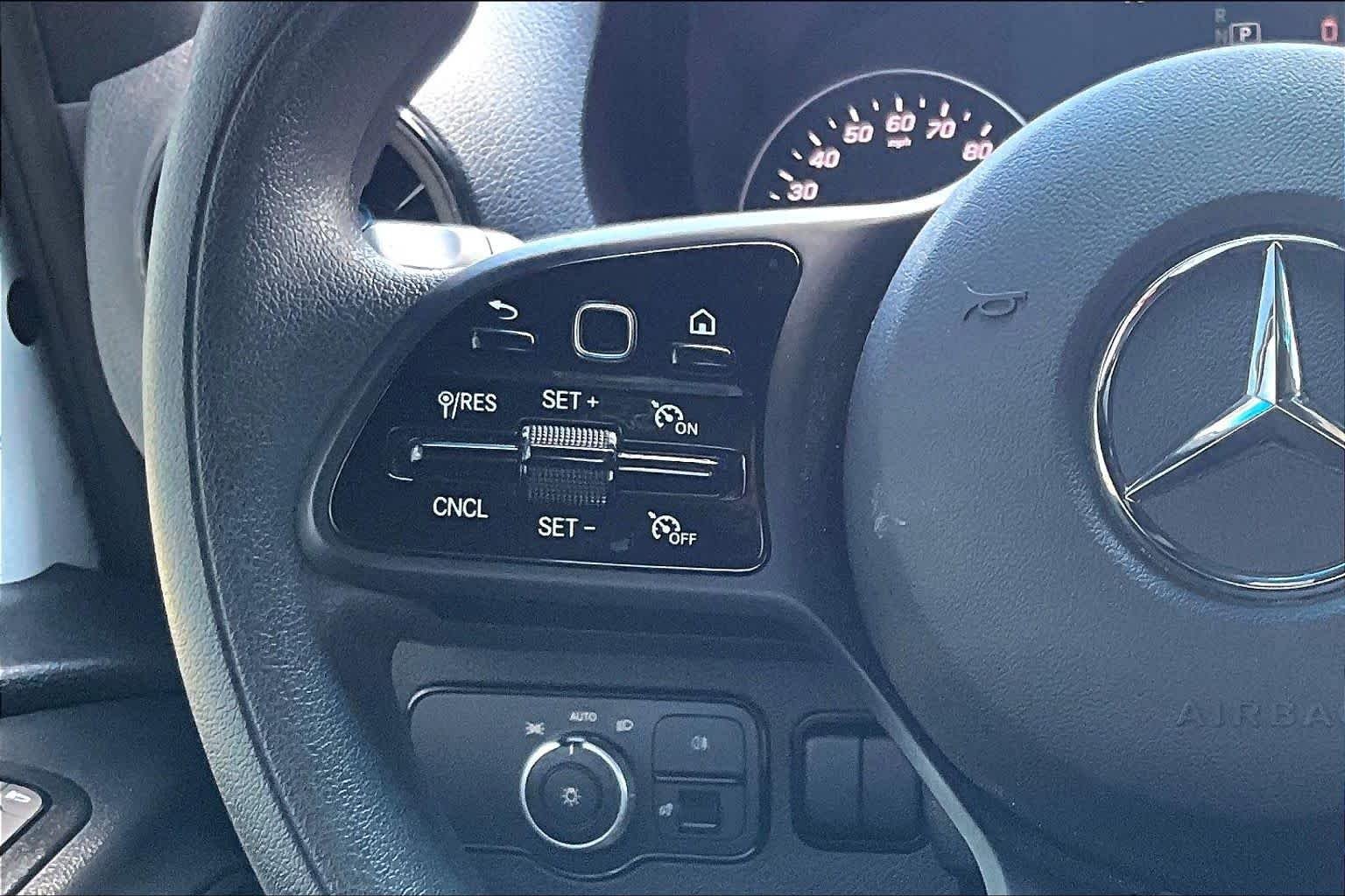 Used 2024 Arctic White Mercedes-Benz  image 21
