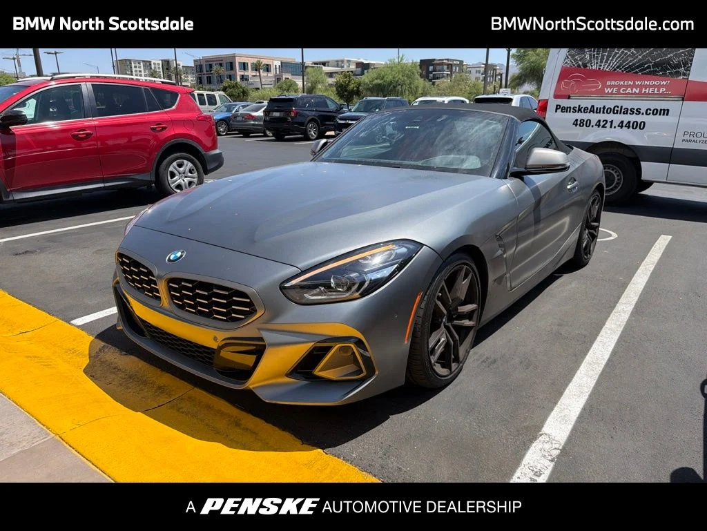 2023 BMW Z4 M40i's photo