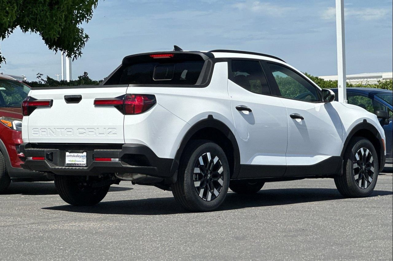 New 2026 Atlas White Hyundai SEL Activity FWD image 4