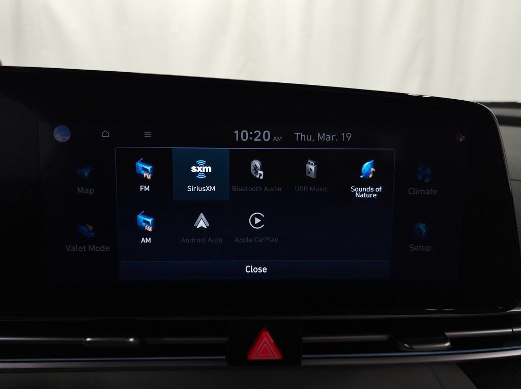 2024 Hyundai Elantra Limited - Photo 24