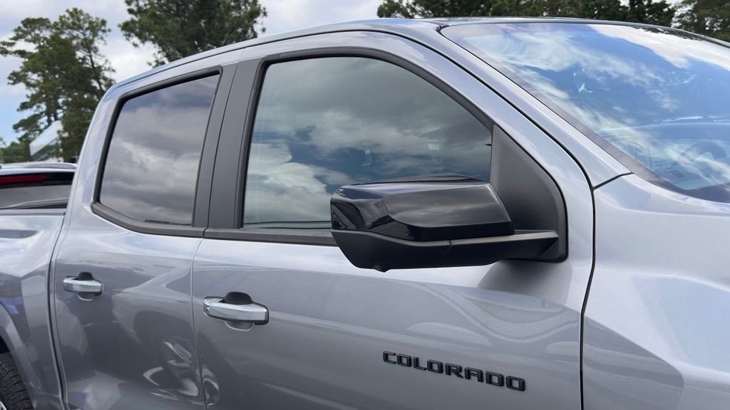 Used 2024 Sterling Gray Metallic Chevrolet Z71 image 4