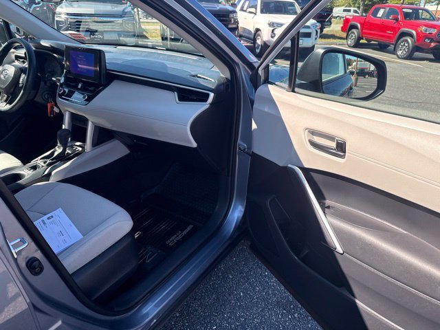 Certified Used 2025 Celestite Toyota L image 16