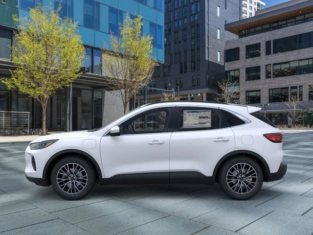 New 2025 Star White Metallic Tri-coat Ford Plug-in Hybrid image 3