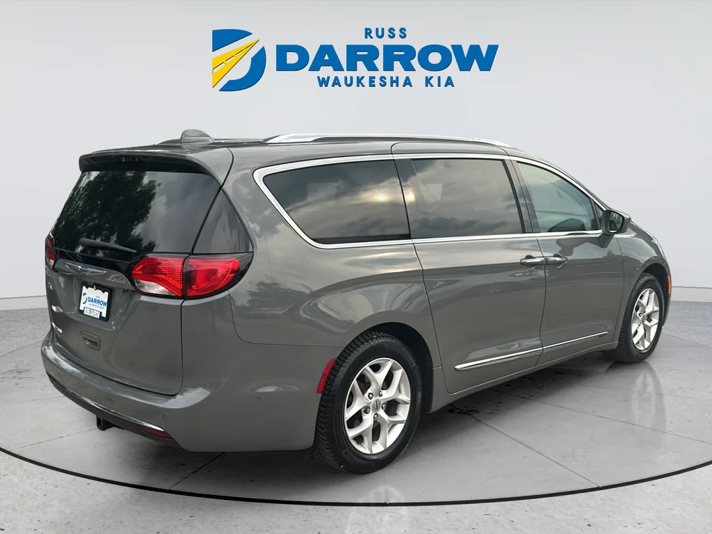 Used 2020 White Chrysler Touring L Plus image 5