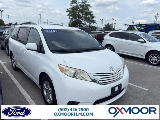 2015 Toyota Sienna LE
