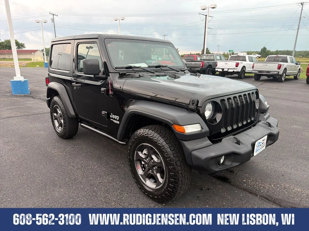 Used 2019 Black Jeep Sport S image 7