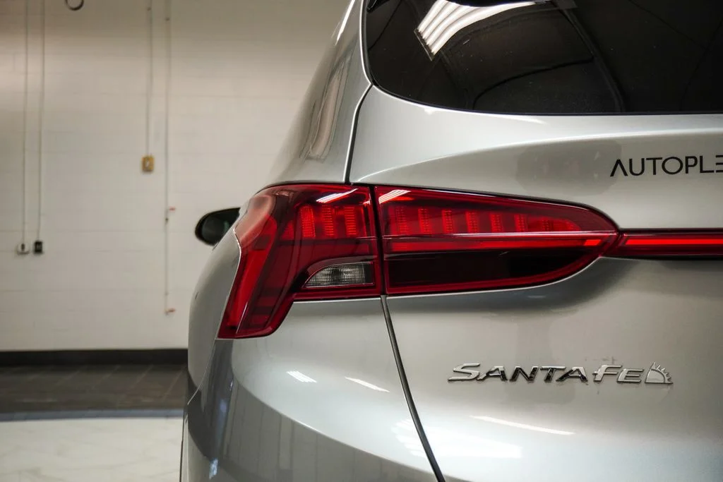 Used 2023 Silver Hyundai SEL image 39