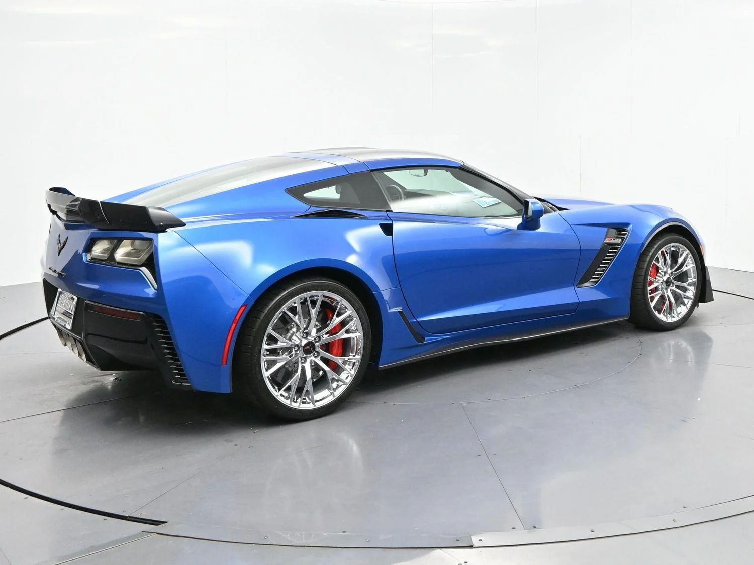 Used 2016 LAGUNA BLUE METALLIC TINTCOAT Chevrolet Z06 3LZ image 7