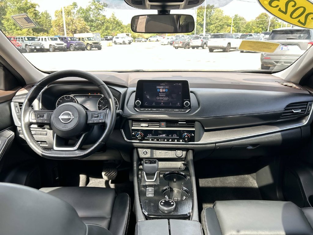 Used 2023 Black Nissan SV image 18