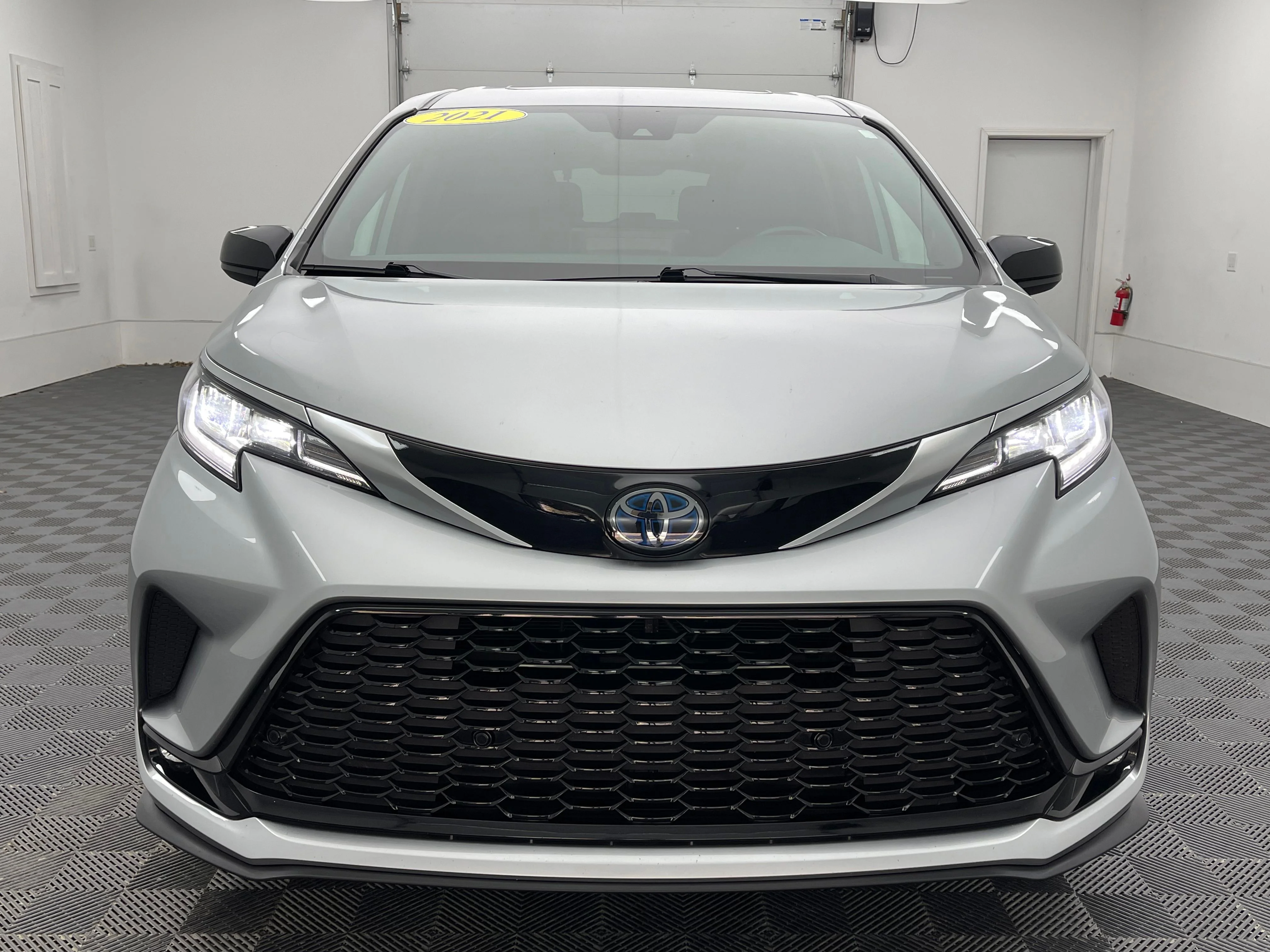 Used 2021 Celestial Silver Metallic Toyota XSE image 15