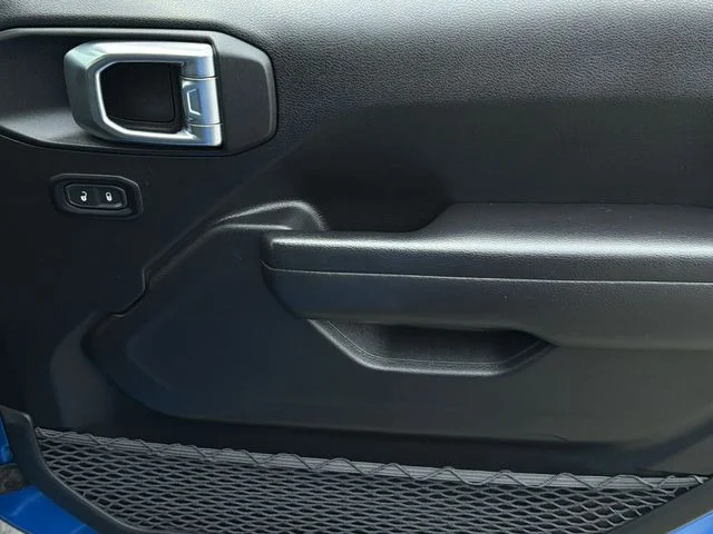 Used 2021 Blue Jeep Freedom Edition image 37