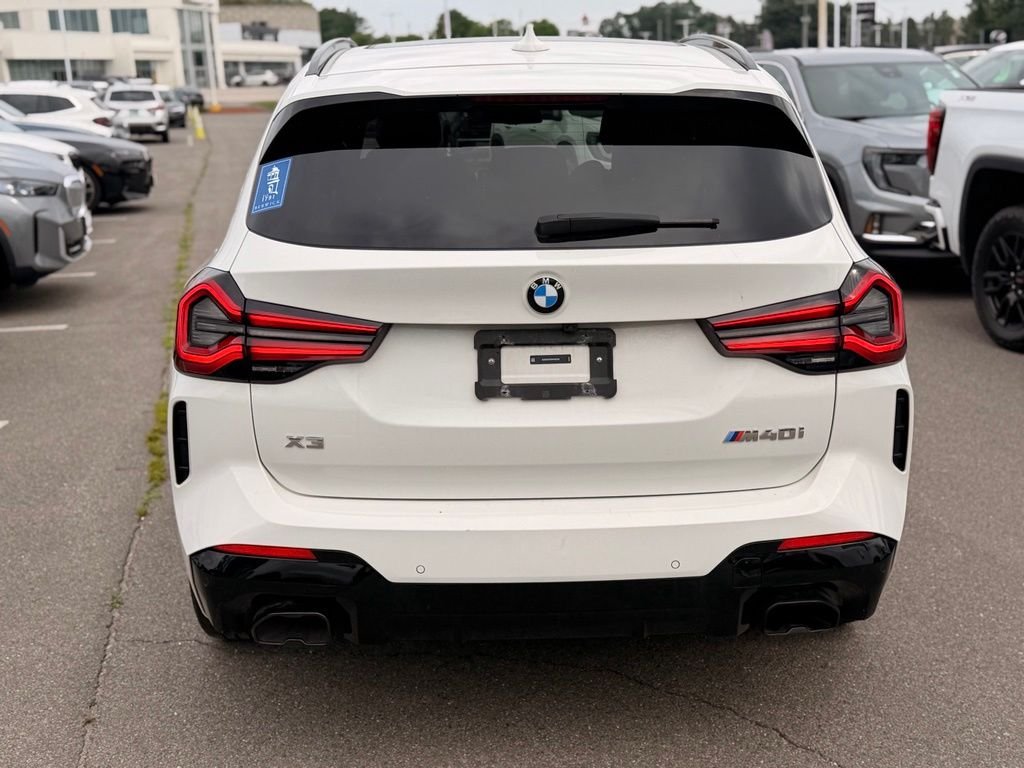 Certified Used 2024 Alpine White BMW M40i image 4