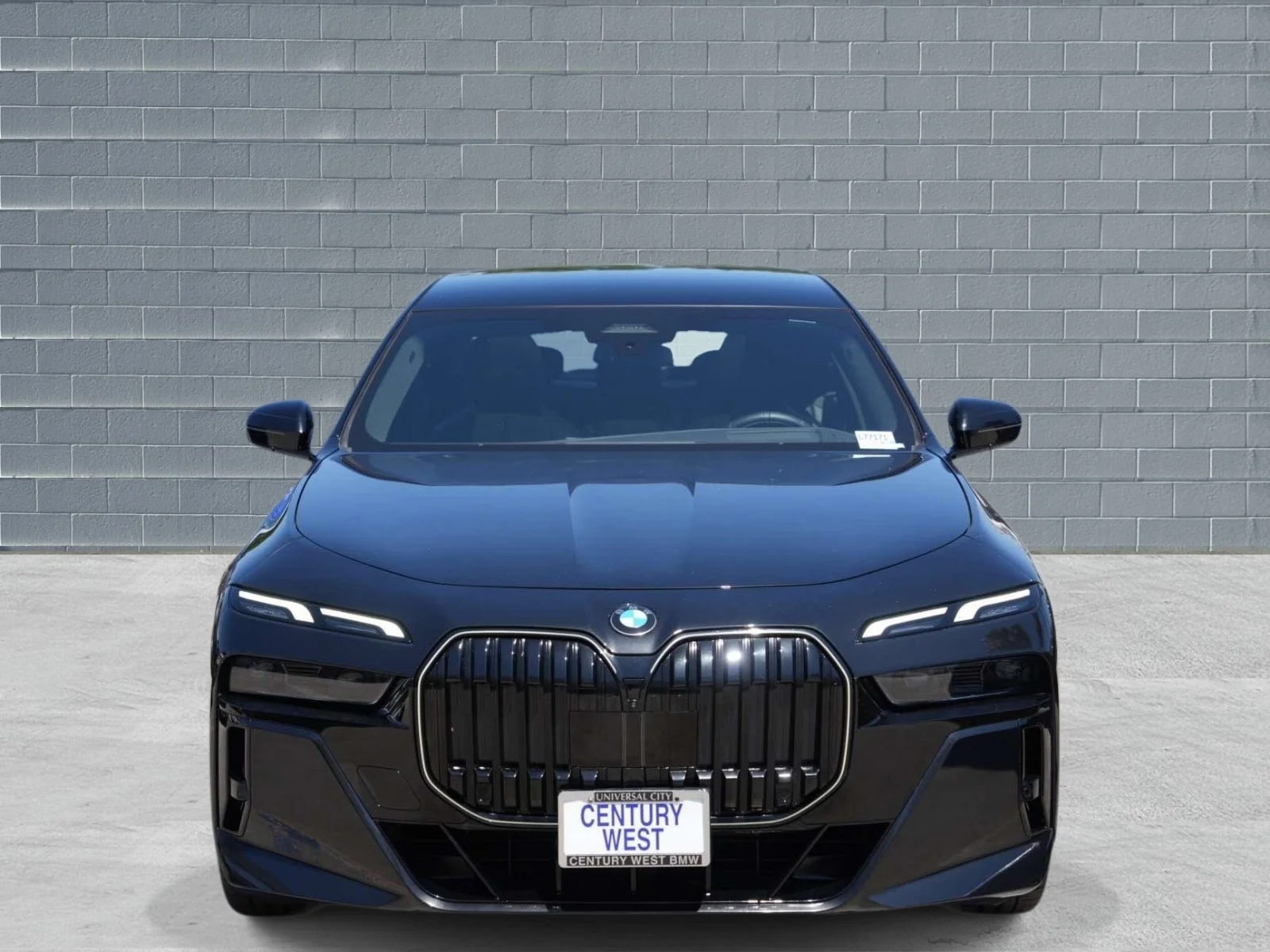 Used 2026 Black Sapphire Metallic BMW 740i Sedan image 2