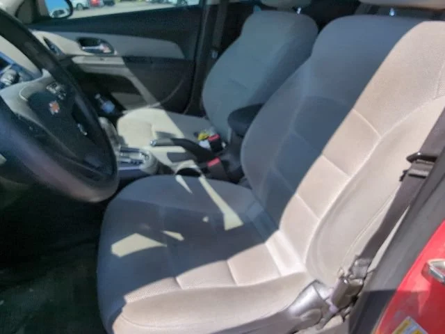 Used 2015 RED HOT Chevrolet LT image 10