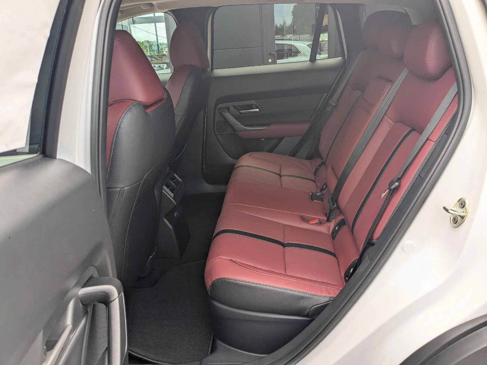 New 2026 48K WIND CHILL PEARL Mazda Premium AWD image 13