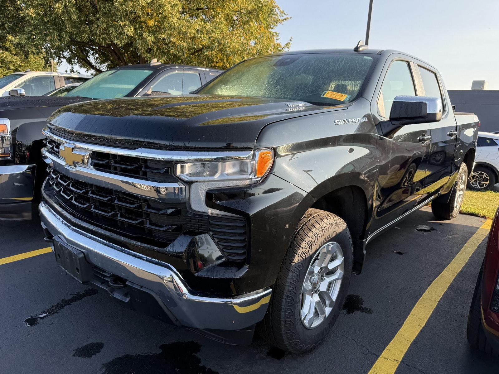 Used 2025 Black Chevrolet LT (2FL) image 3