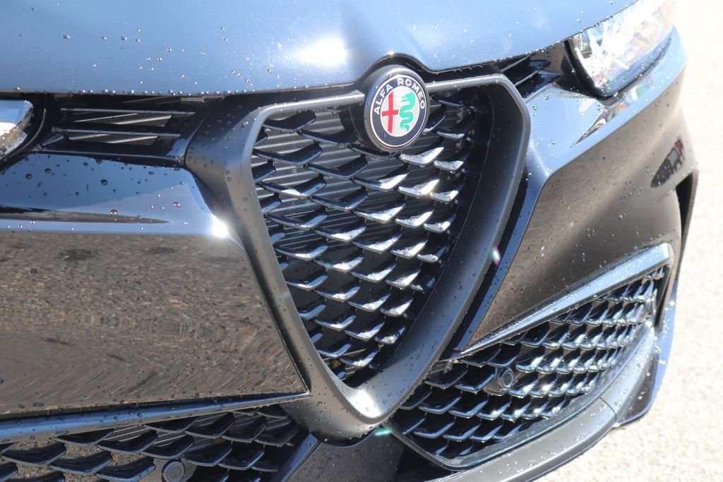 2025 Alfa Romeo Tonale Base - Photo 12
