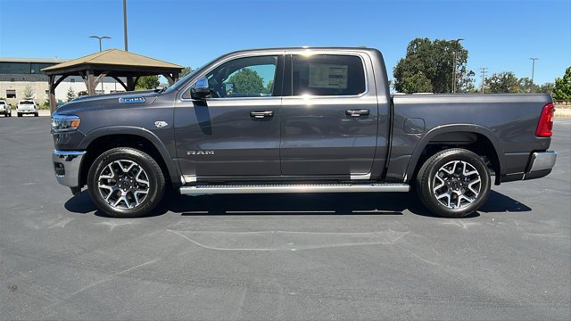 New 2026 Granite Crystal Metallic Clear-Coat Exterior Paint RAM Laramie image 6