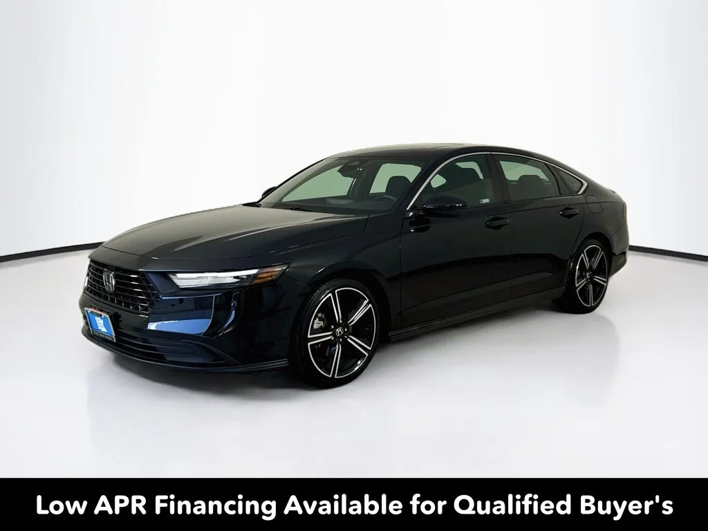 Certified Used 2023  Honda Sport image 3