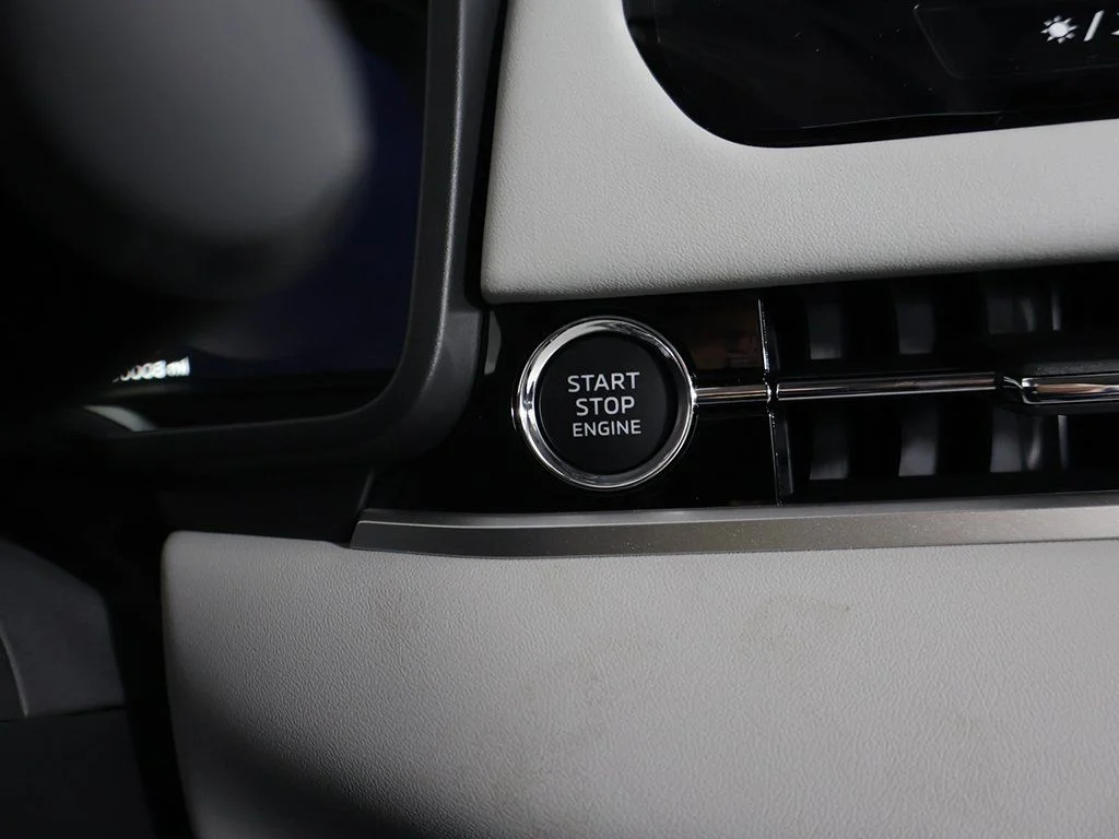 2025 Mitsubishi Outlander SEL - Photo 43