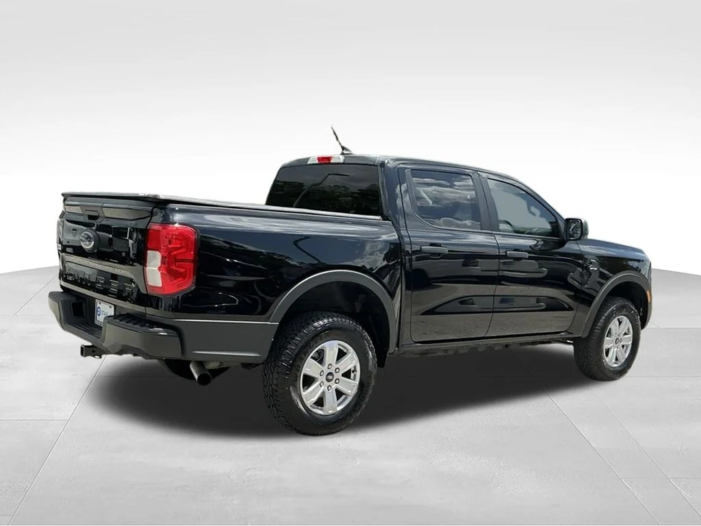 Used 2025 Black Ford XL image 17