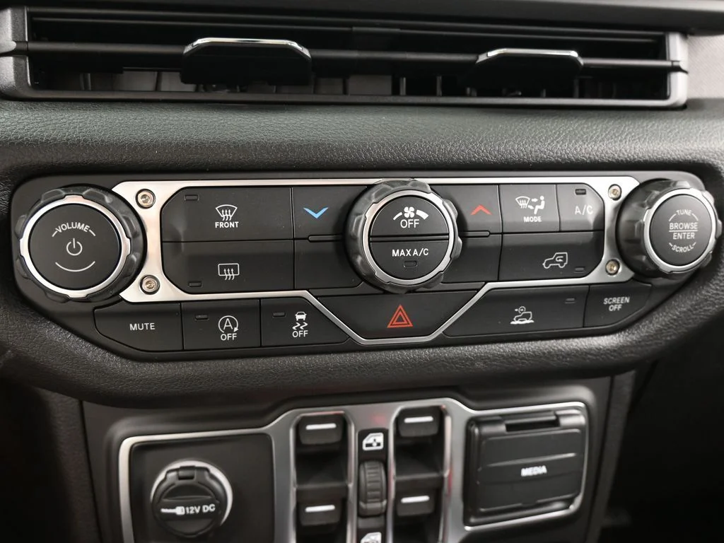 New 2026 41 Exterior Paint Jeep Sport image 19