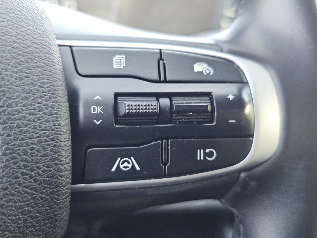 Certified Used 2023 Gravity Gray Kia X-Line image 16