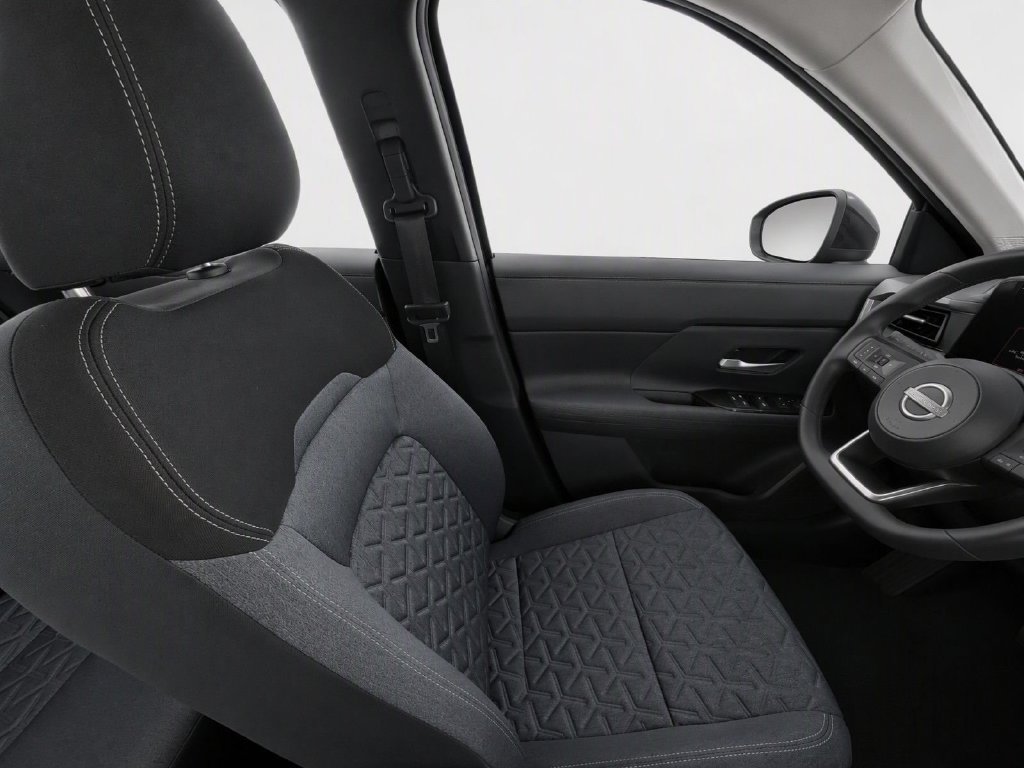 Used 2025 Gray Nissan SV image 19