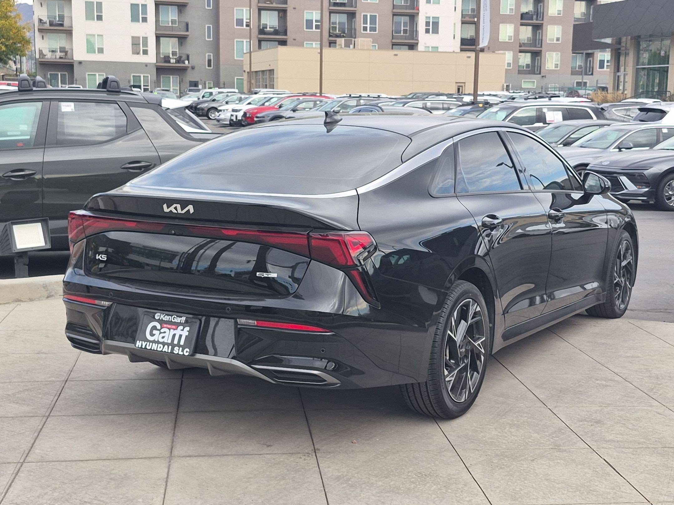 Ken Garff Cert 2025 Aurora Black Pearl Kia GT-Line image 3