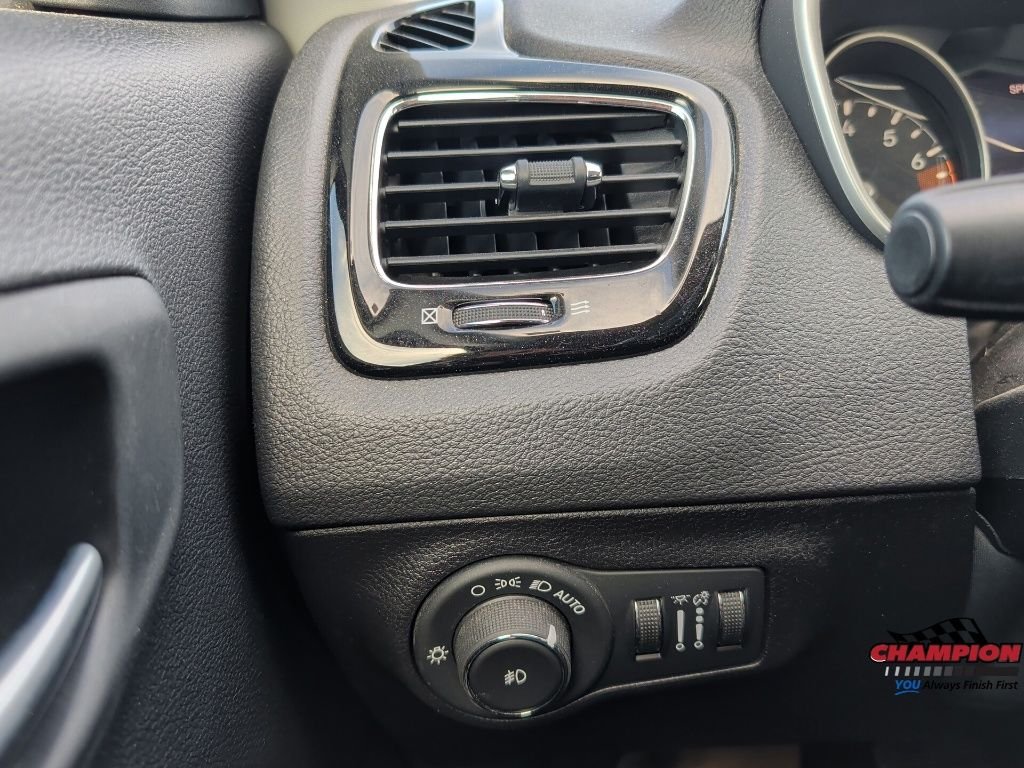 Used 2020 Red Jeep Limited image 20