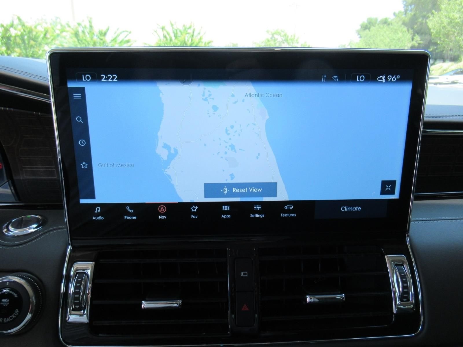 Used 2023 Green Lincoln Black Label image 26
