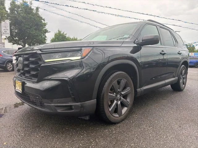 2025 Honda Pilot Sport AWD's photo