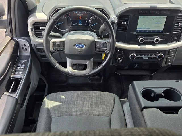 Used 2022 White Ford XLT image 13