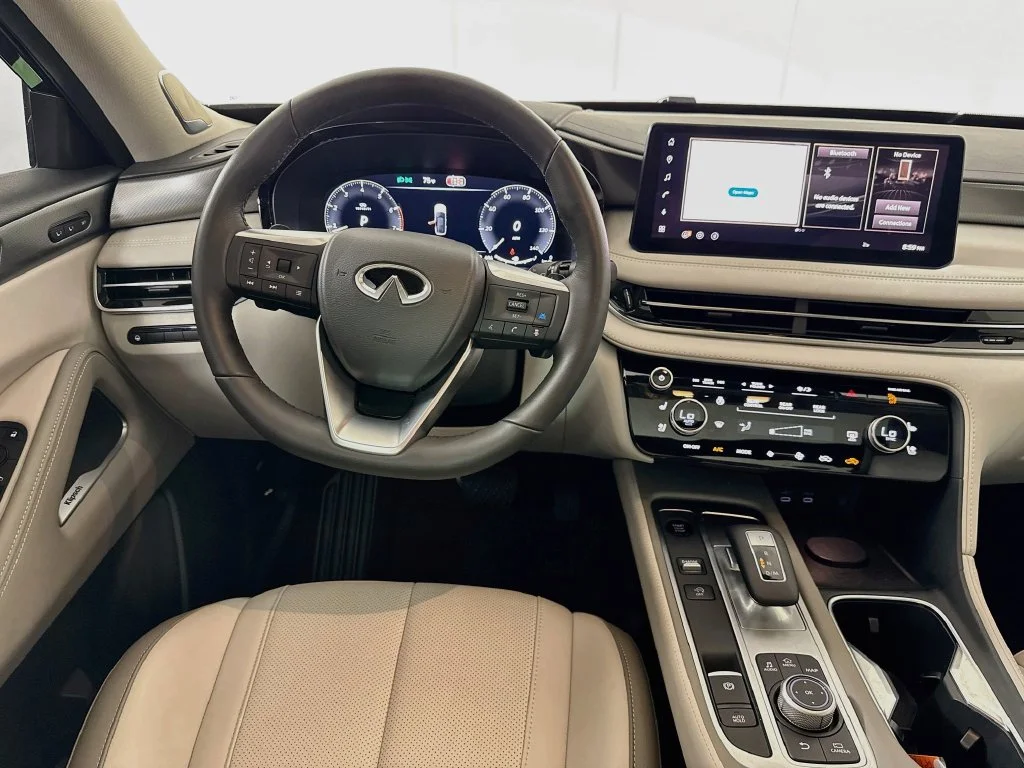 Certified Used 2027 Black INFINITI LUXE image 31