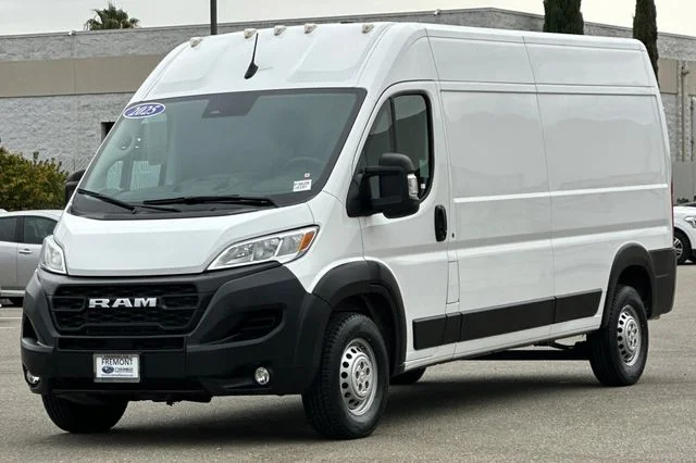Used 2025 White Ram High Roof image 8