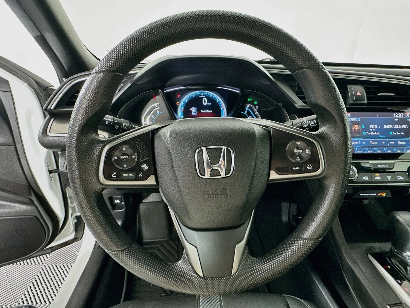 Used 2017 White Honda EX image 12