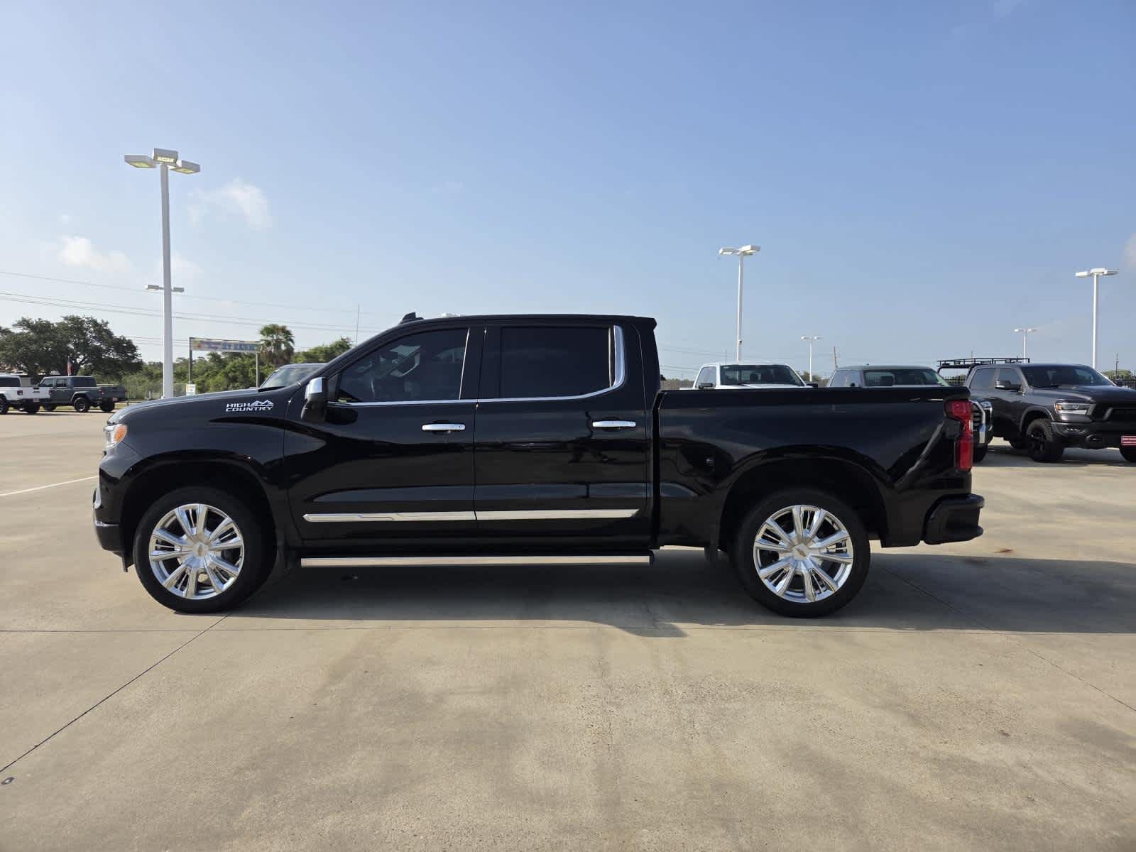Used 2024 Black Chevrolet High Country image 2