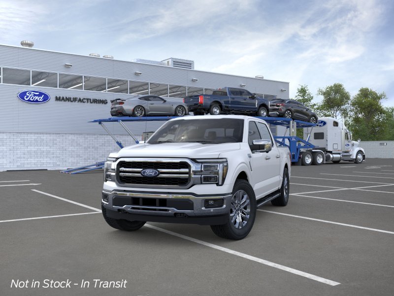 New 2026 Star White Metallic Tri-Coat Ford Lariat image 3