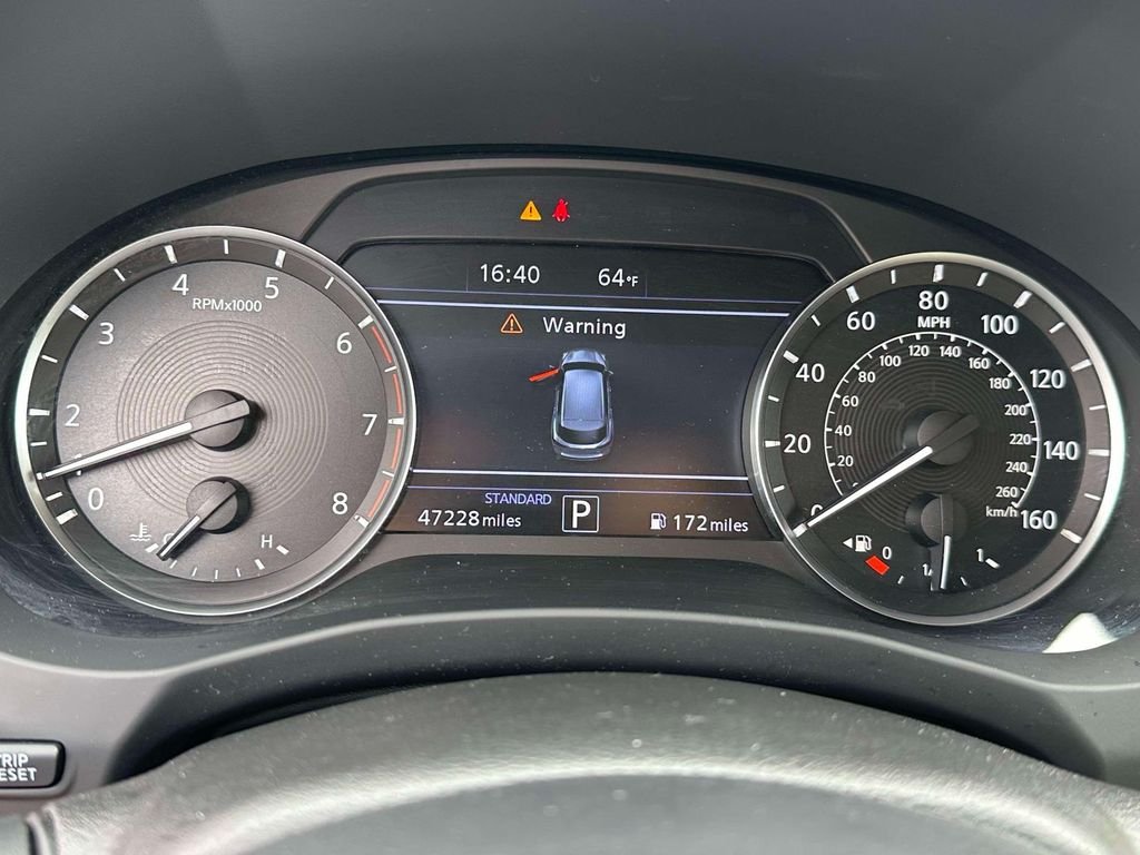 Used 2022 Blue INFINITI LUXE image 26