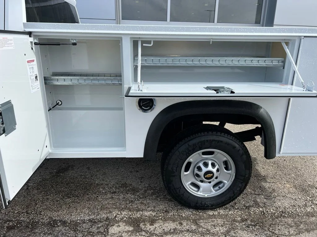 2025 Chevrolet Silverado 2500 HD Work Truck - Photo 8