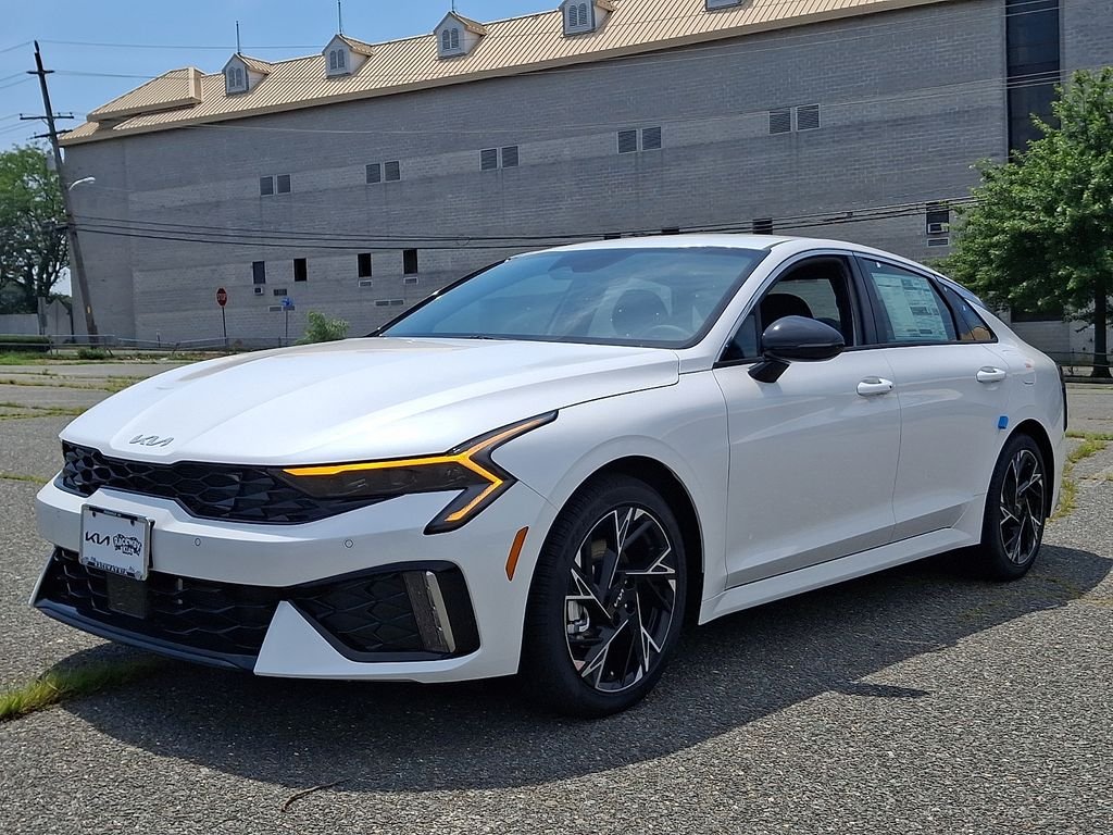 New 2026 White Kia GT-Line image 2
