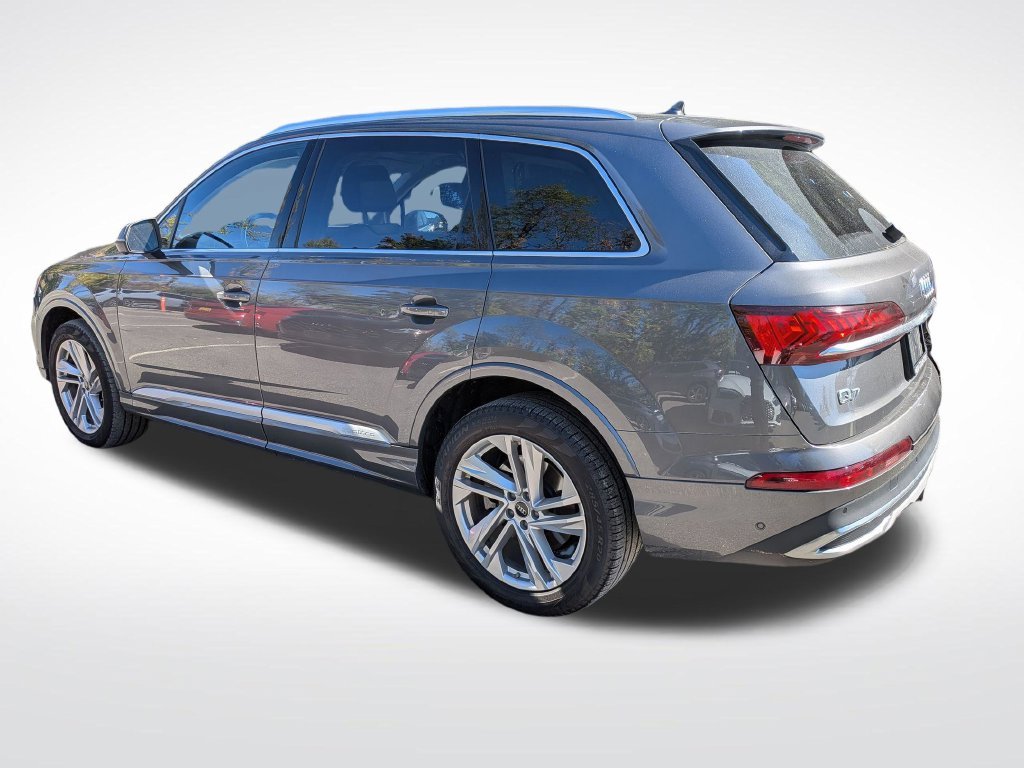 Used 2023  Audi 45 Premium image 5