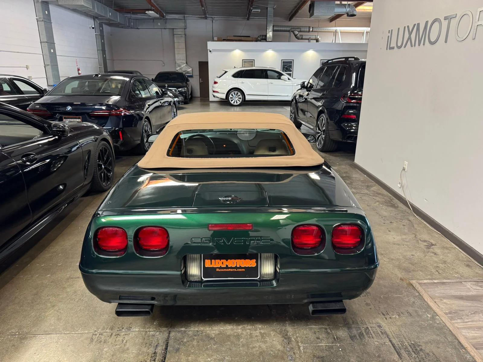 1994 Chevrolet Corvette - Photo 9
