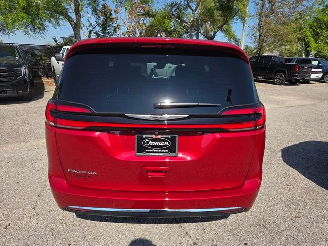 New 2026 Red Hot Pearl-Coat Exterior Paint Chrysler Select image 11