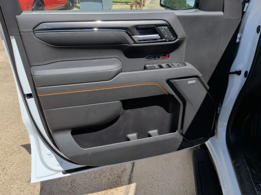2026 GMC Sierra 1500 AT4 - Photo 11