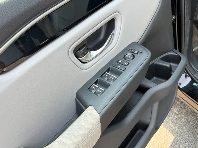 Used 2024 Black Honda LX image 18