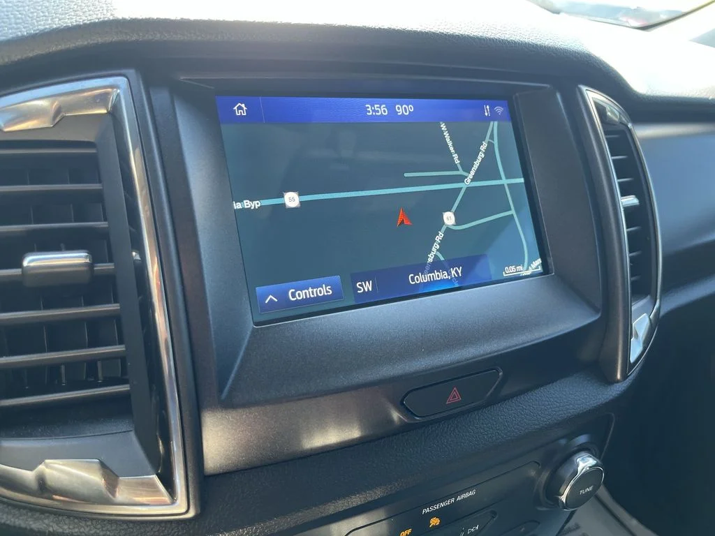 Used 2022 Blue Ford XLT image 16