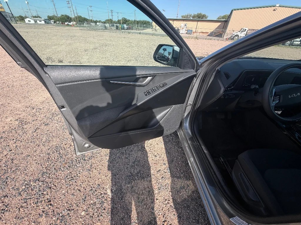 Used 2025 Steel Gray Kia LX image 22