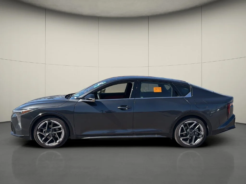 Used 2026 Gray Kia GT-Line image 4