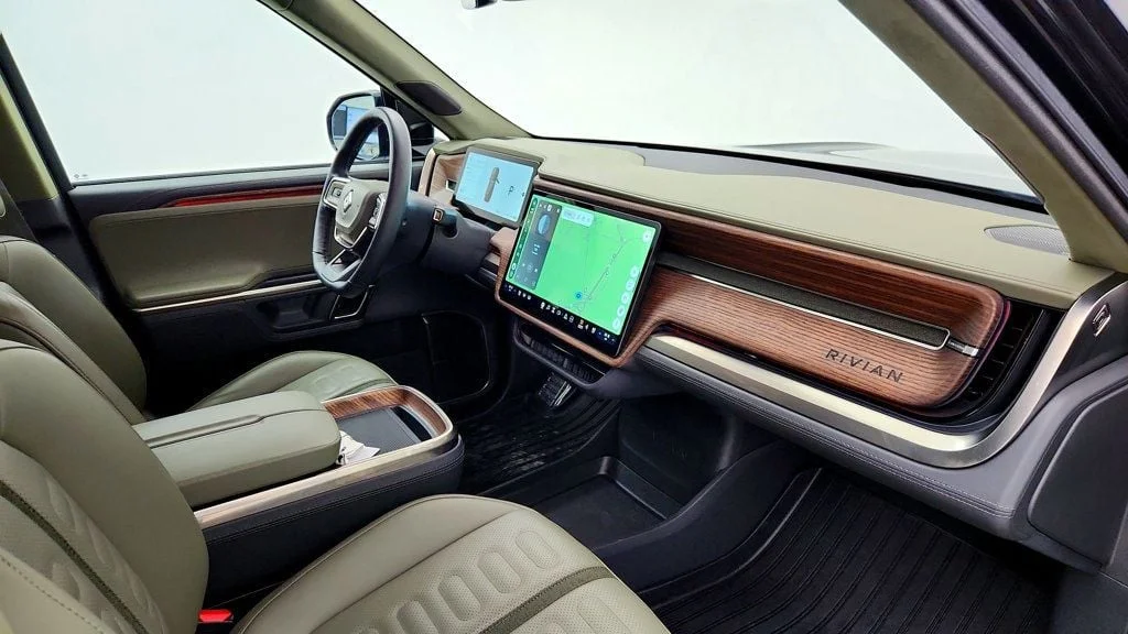 Used 2023 Midnight Rivian Launch Edition AWD image 28